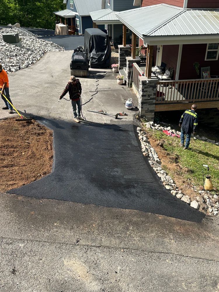 All Photos for Metzler Paving and Sealcoating LLC in Jacksboro, TN