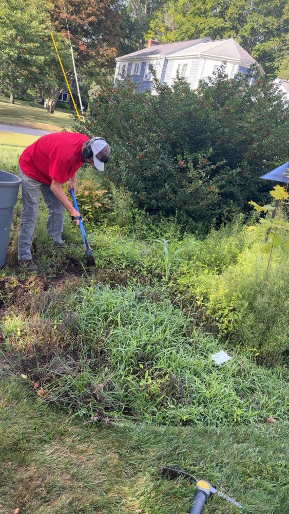 Kingston Lawn Care team in Providence, RI - people or person