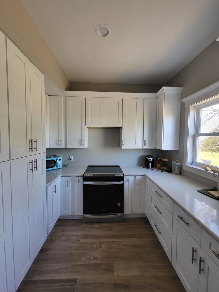 Transform your kitchen into a functional and stylish space with our expert renovation service. From custom cabinets to modern appliances, we'll bring your dream kitchen to life with quality craftsmanship. for JOE'Z Carpentry & Remodeling in Saint Marys, KS