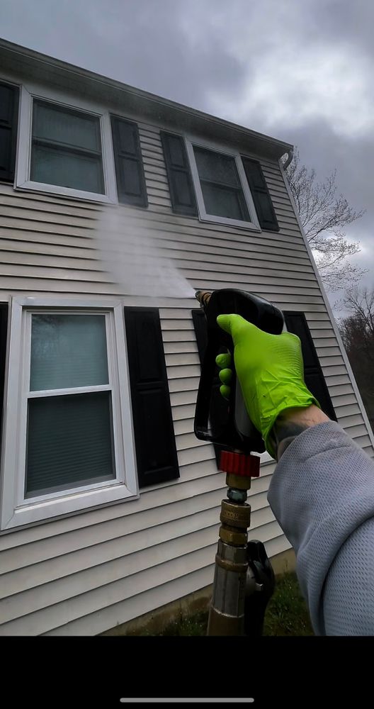 All Photos for Creekside Power Washing in Aston Township, PA