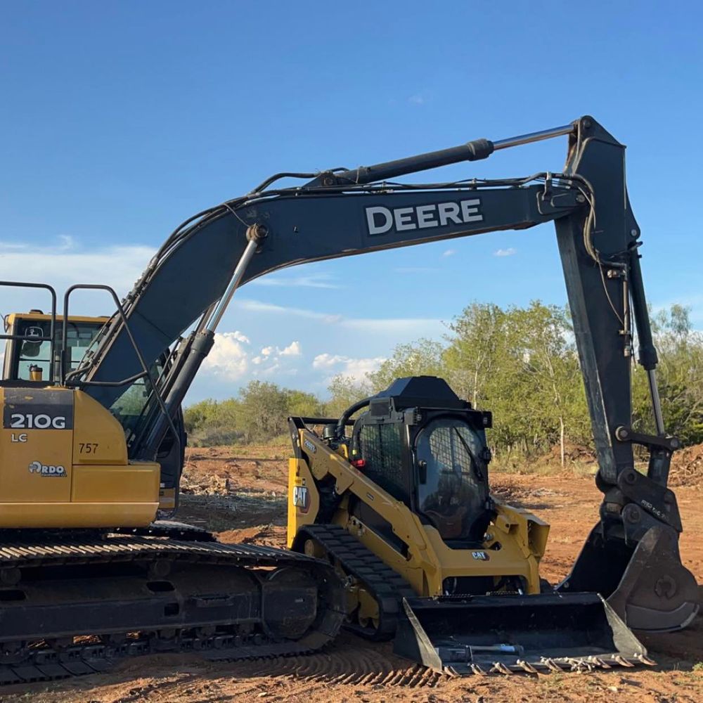 Oro Verde team in Devine, TX - people or person