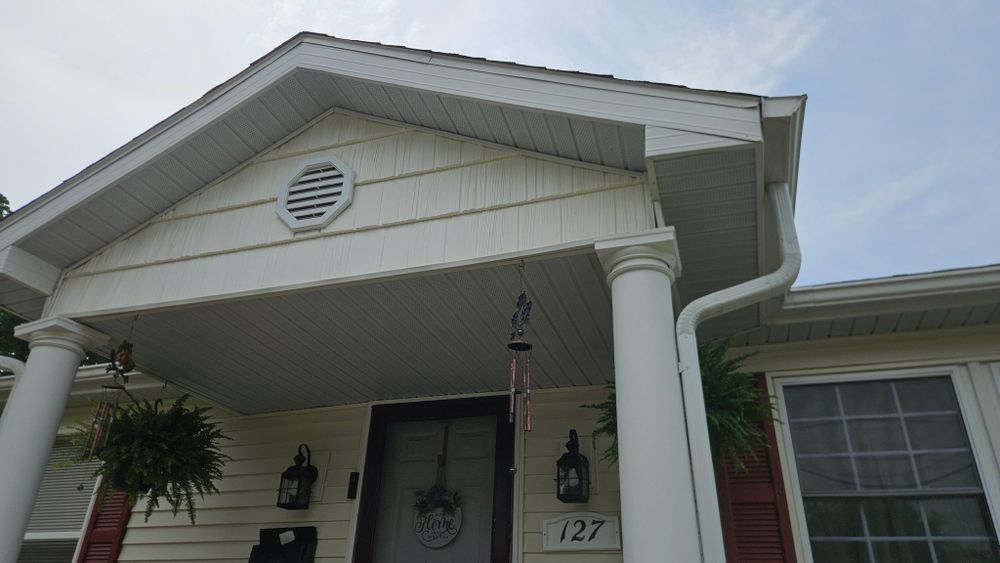 All Photos for On The Spot Lawn Maintenance & Pressure Washing in Jackson, MI