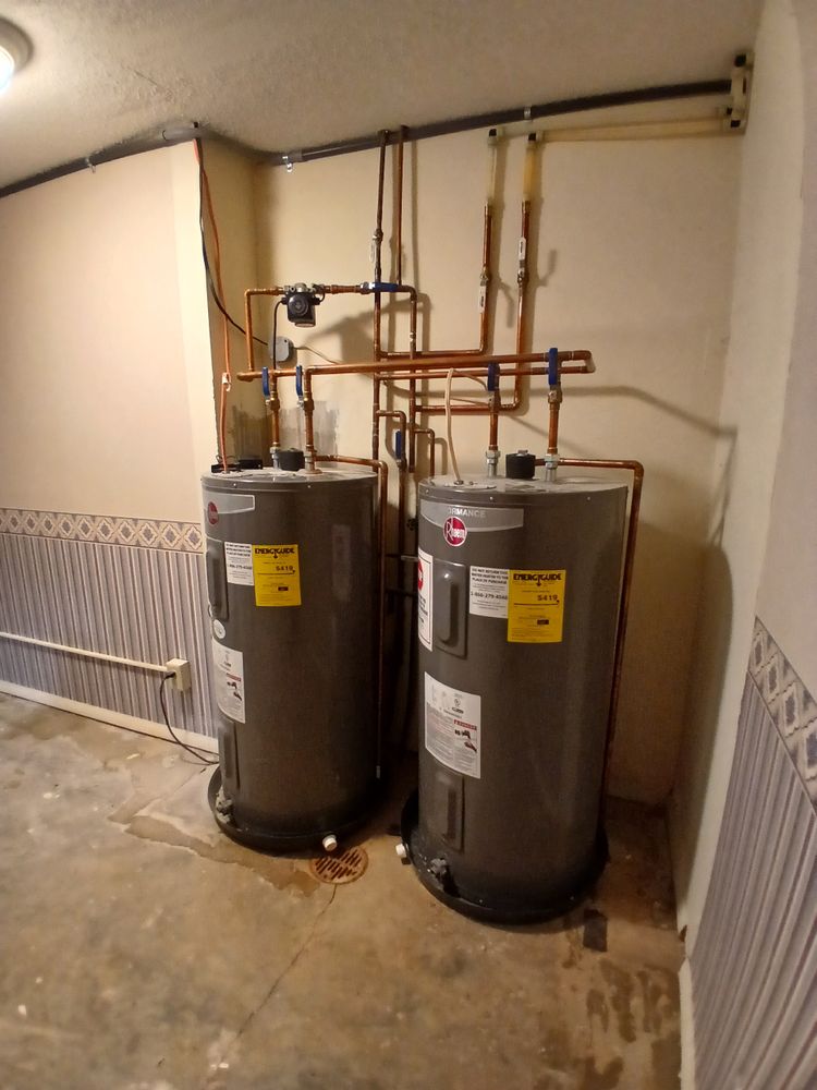 13 doors, 2 windows,  plus pool room Mechanics for Dead Tree General Contracting in Carbondale, Illinois