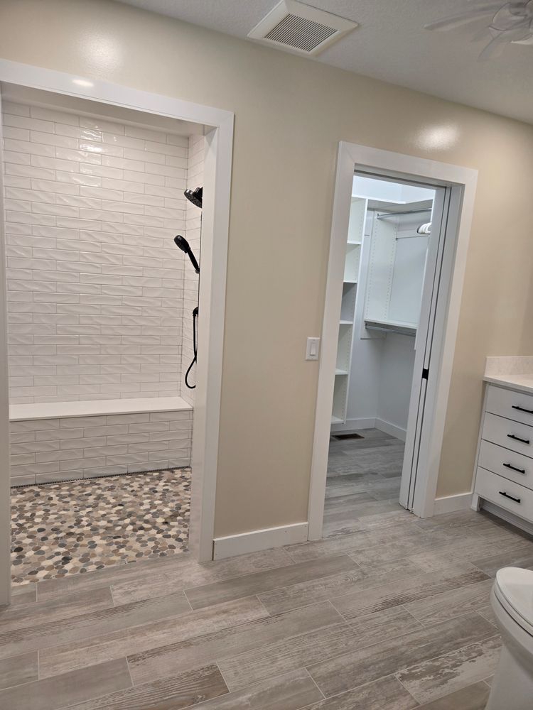 All Photos for Wilson & McComb Homes in Fort Wayne, IN