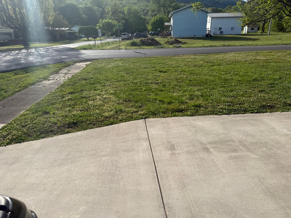 Landscaping for Starnes Hardscapes & Property Management LLC in Dunlap, TN