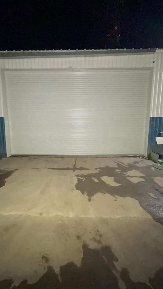 Garage Door Installation for Tri-County Garage Doors in Altoona, FL