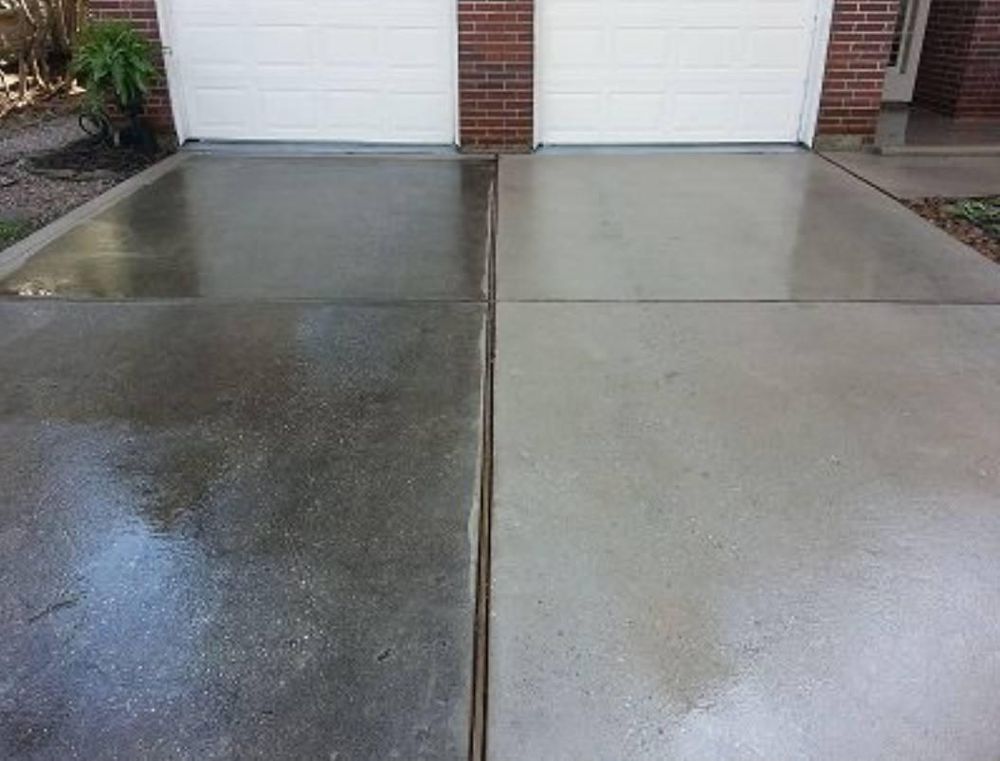 All Photos for On The Spot Lawn Maintenance & Pressure Washing in Jackson, MI