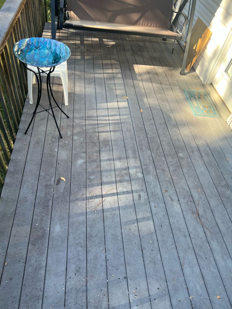 Deck cleaning for JB Applewhite's Pressure Washing in Anderson, SC