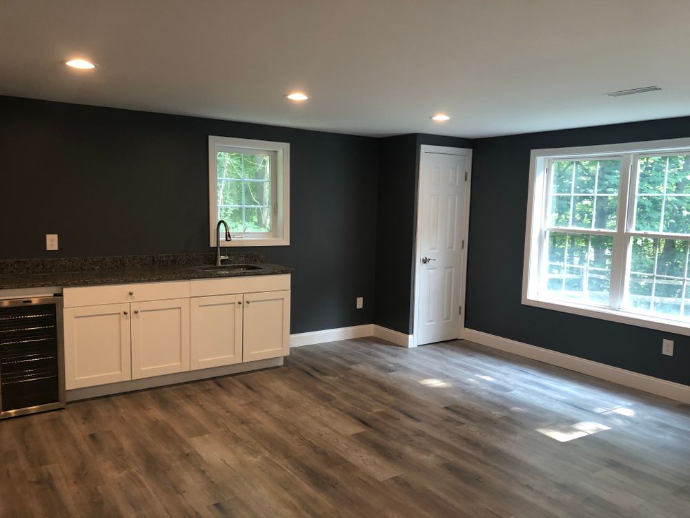 All Photos for Laura Mae Properties in Wolcott, CT