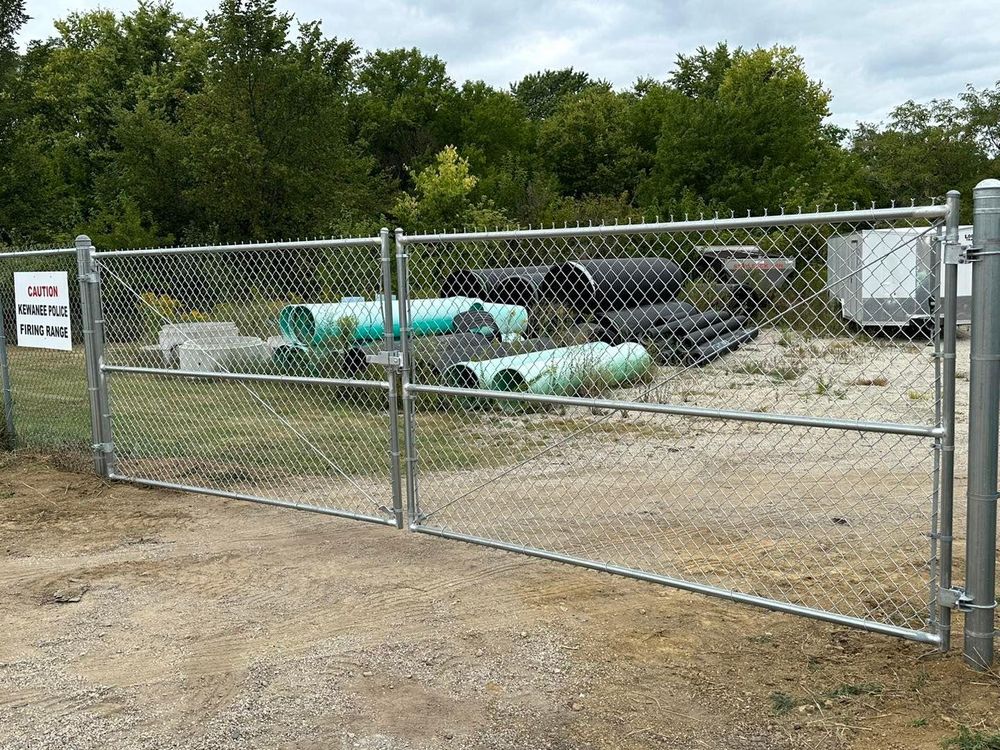 Fence Installation for Illinois Fence & outdoor co. in Kewanee, Illinois