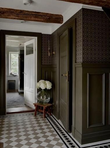 All Photos for LOCKWOOD FINISHES in Springfield, IL