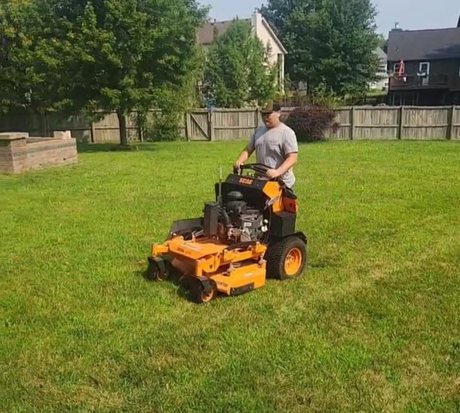 All Photos for Curb Appeal Lawn Care in Kansas City, Kansas