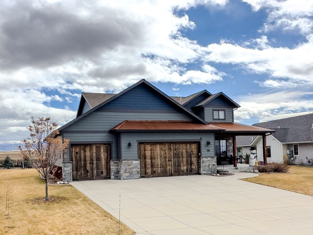 Garages for R&H Homes in Bozeman, MT