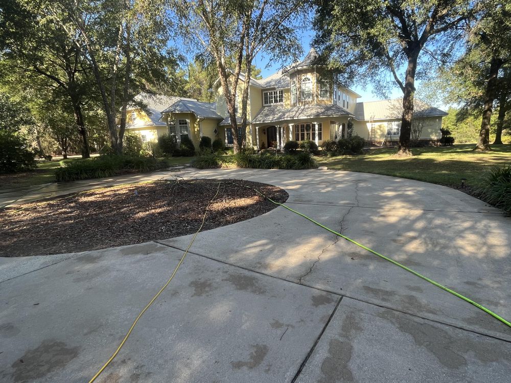 All Photos for All-Star Lawn Care & Soft Washing in Mobile, AL