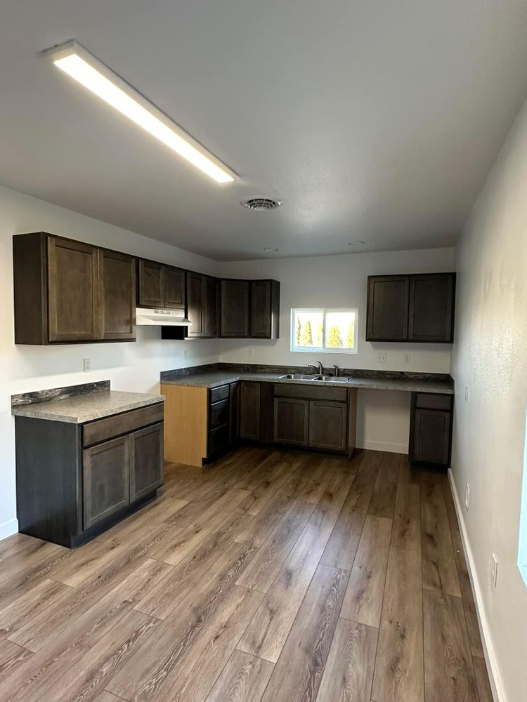 All Photos for Custom Valley Construction   in Sunnyside, Washington