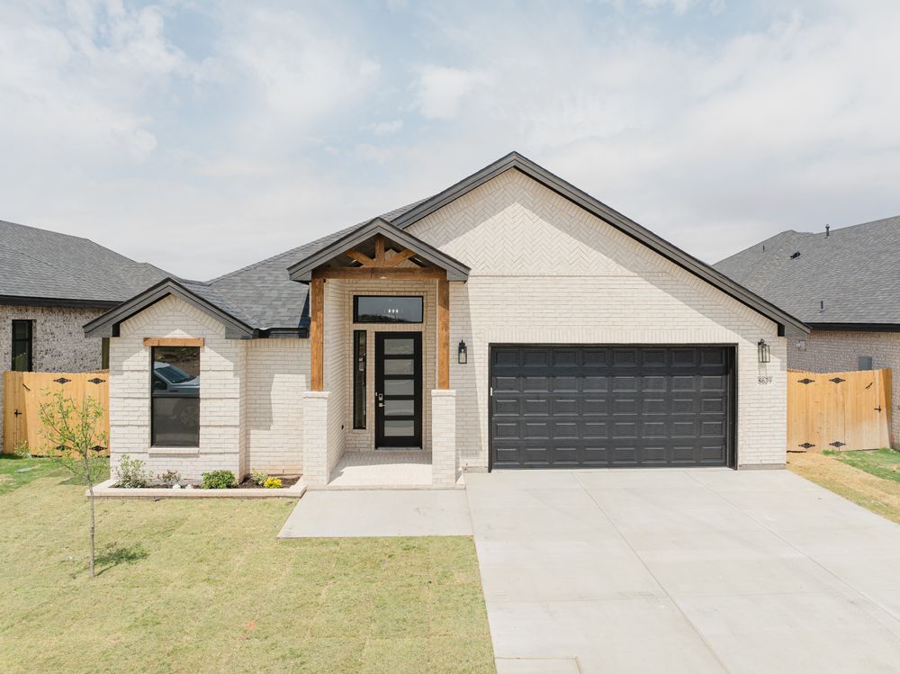All Photos for North Light Construction in Midland County, TX