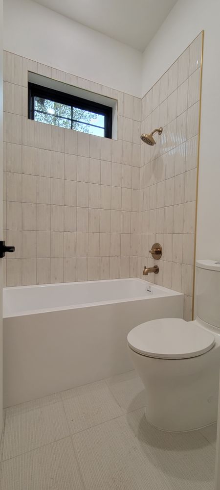 All Photos for Tip Top Tile in Idaho Falls, ID