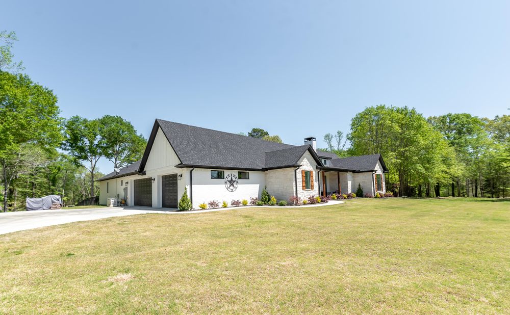 All Photos for Neely Construction & Design LLC in Chandler, TX