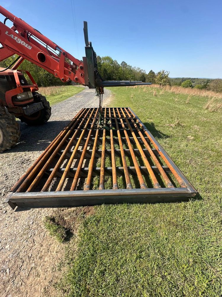 Our pipeline welding service ensures durable and precise connections for your property's gas, water, or drainage systems, enhancing safety and efficiency with expertise tailored to meet a homeowner's needs efficiently. for Lake's Welding Service LLC in Conway, AR