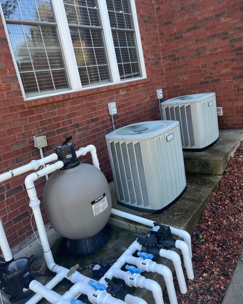 House and Roof Softwash for Oakland Power Washing in Clarksville, TN