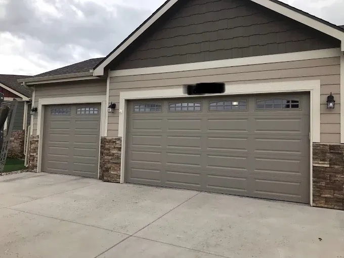 All Photos for 423 Garage Doors in Signal Mountain, Tennessee