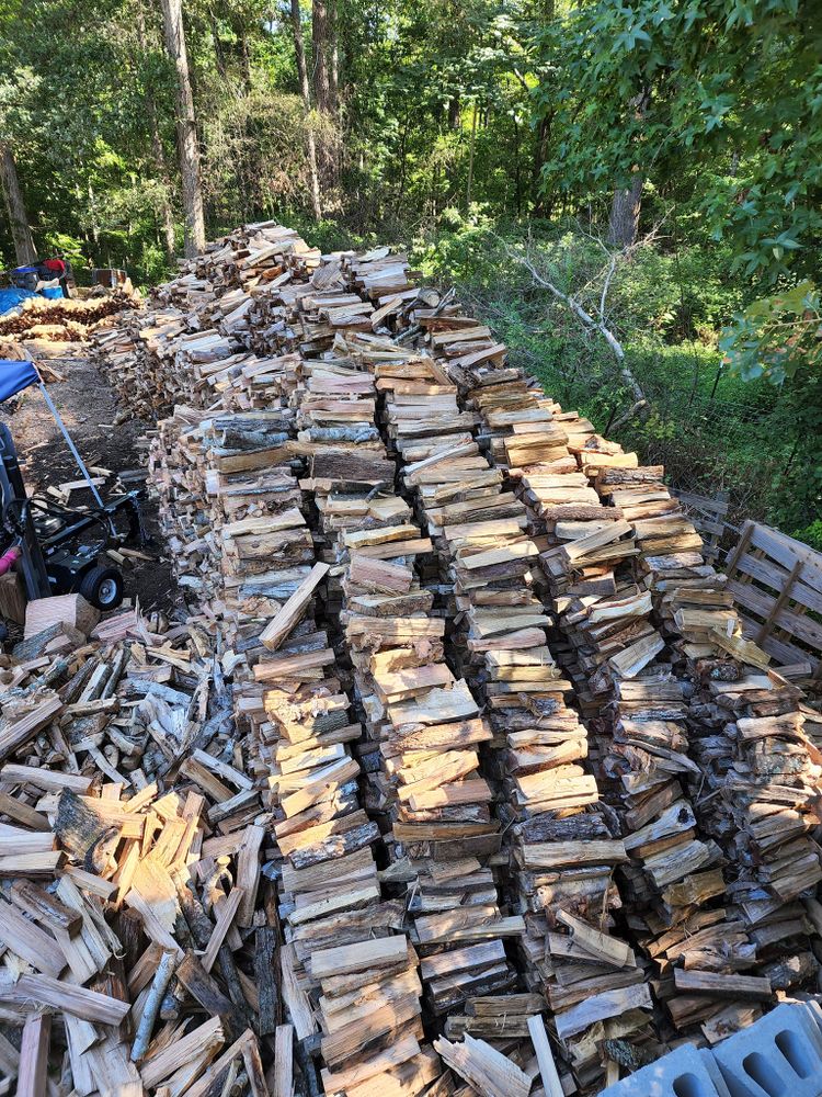 Wood Supply for Major Landscaping & Firewood Services of Lawrenceville in Lawrenceville, GA