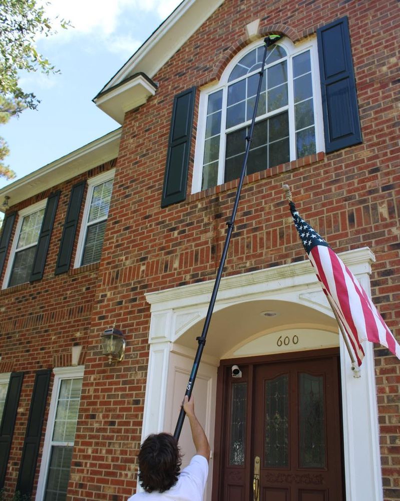 Window Cleaning for ShipShape Exteriors in  Tallahassee,  FL