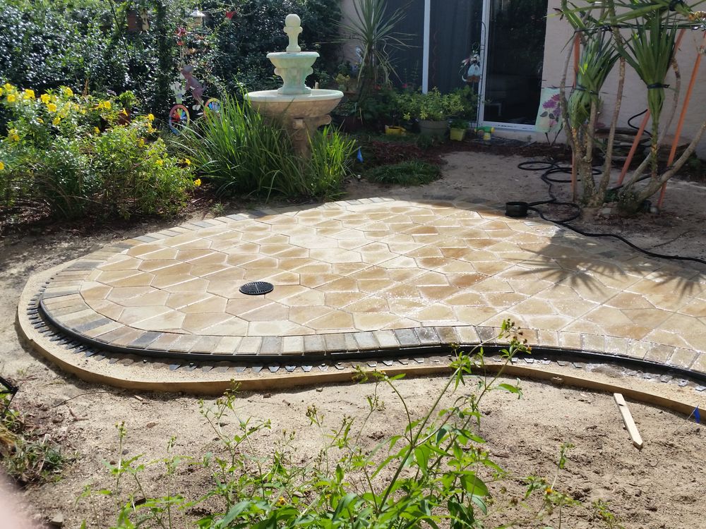 Patio Design for Landscape Renovators Inc. Michael Bombly in Lecanto, FL