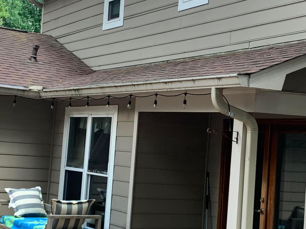 Home Softwash for X-Stream Pressure Washing and Roof Cleaning in Sandersville, GA