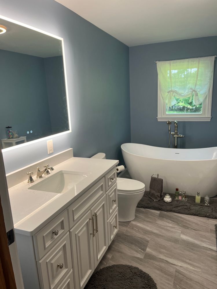 Bathrooms for Laura Mae Properties in Wolcott, CT