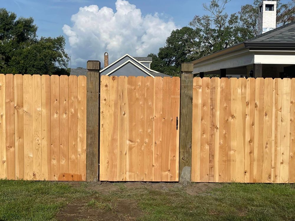 Fences for Falcon Fence Co. in Longville, LA