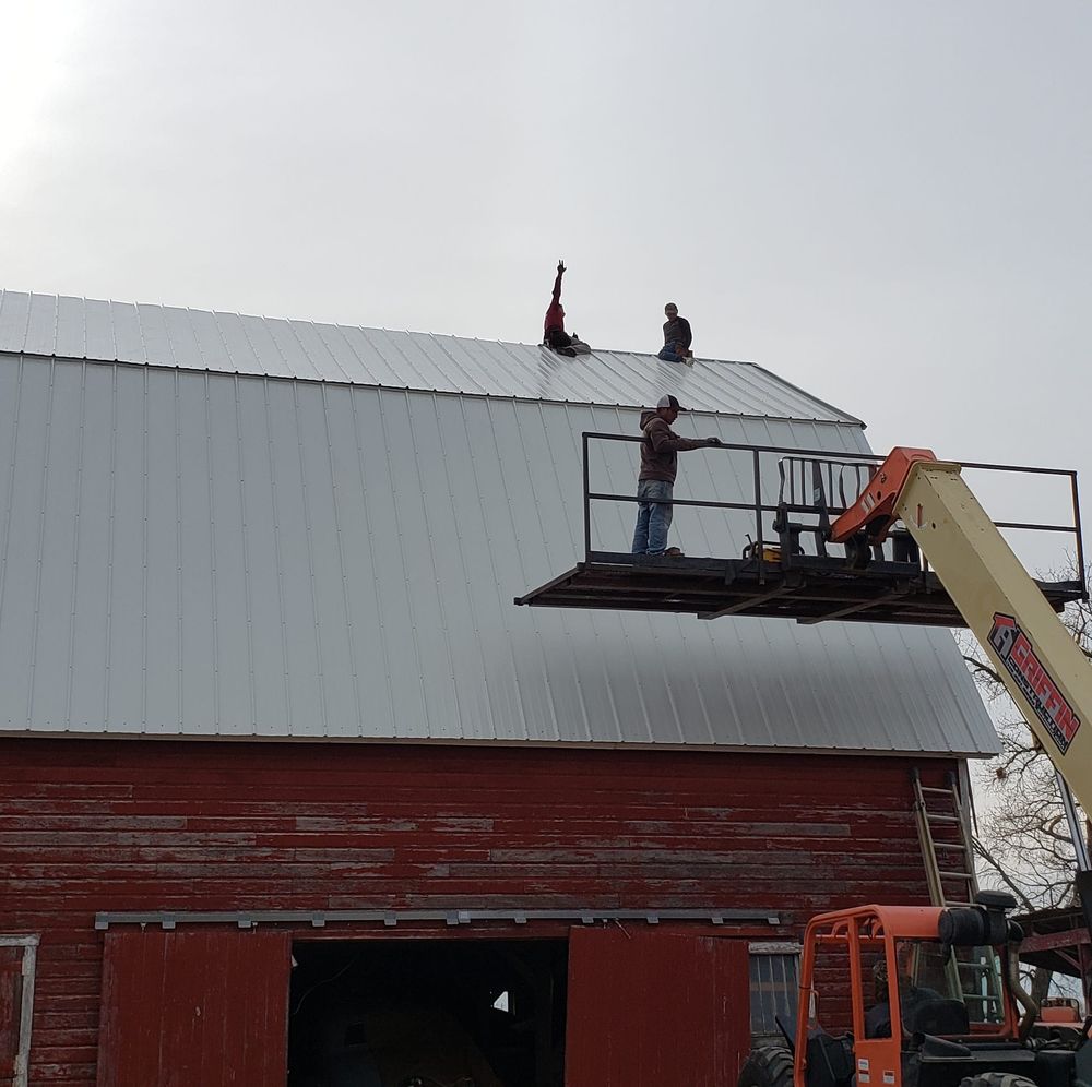 Roofing for Gomez Construction in Estherville,  IA