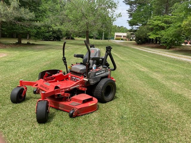 Early Byrd Landscaping & Lawn Care  team in Angier, NC - people or person