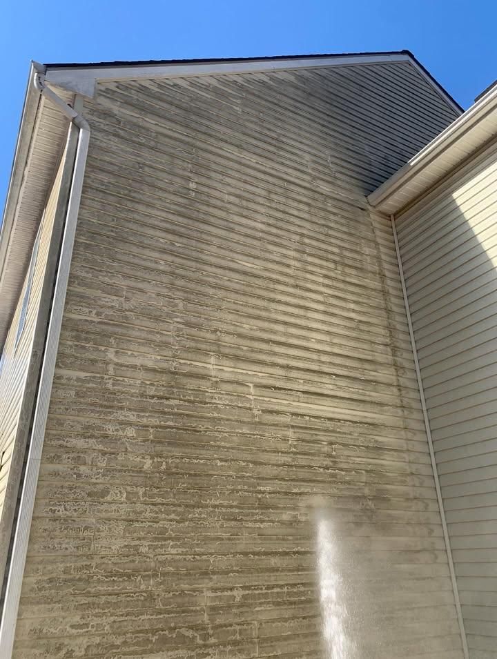 All Photos for Calvert Clean Up, Pressure Washing & Hauling LLC in Pasadena, MD