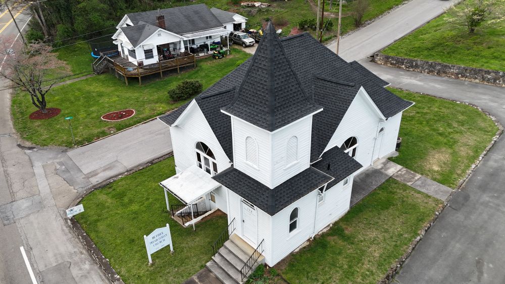 Shingle Roofs for Rock Star Roofing LLC  in Dandridge,  TN
