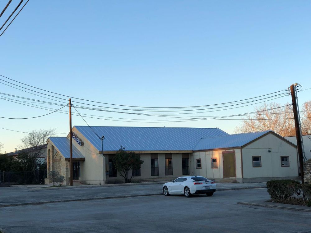 Roofing Installation for T&B Roofing in Somerset,  TX