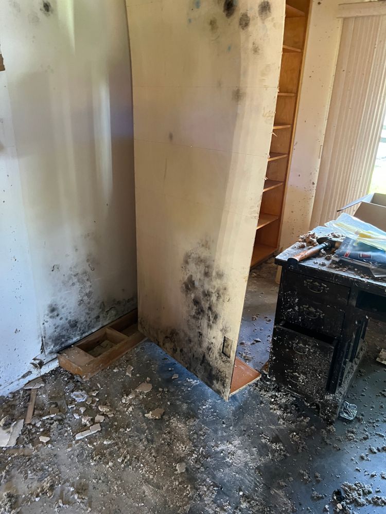 All Photos for N&D Restoration Services: When Disaster Strikes, We Come In in Cape Coral,  FL