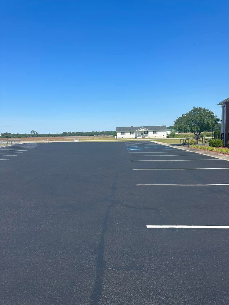 Asphalt for Blacktop Sealcoating in Hartsville, SC