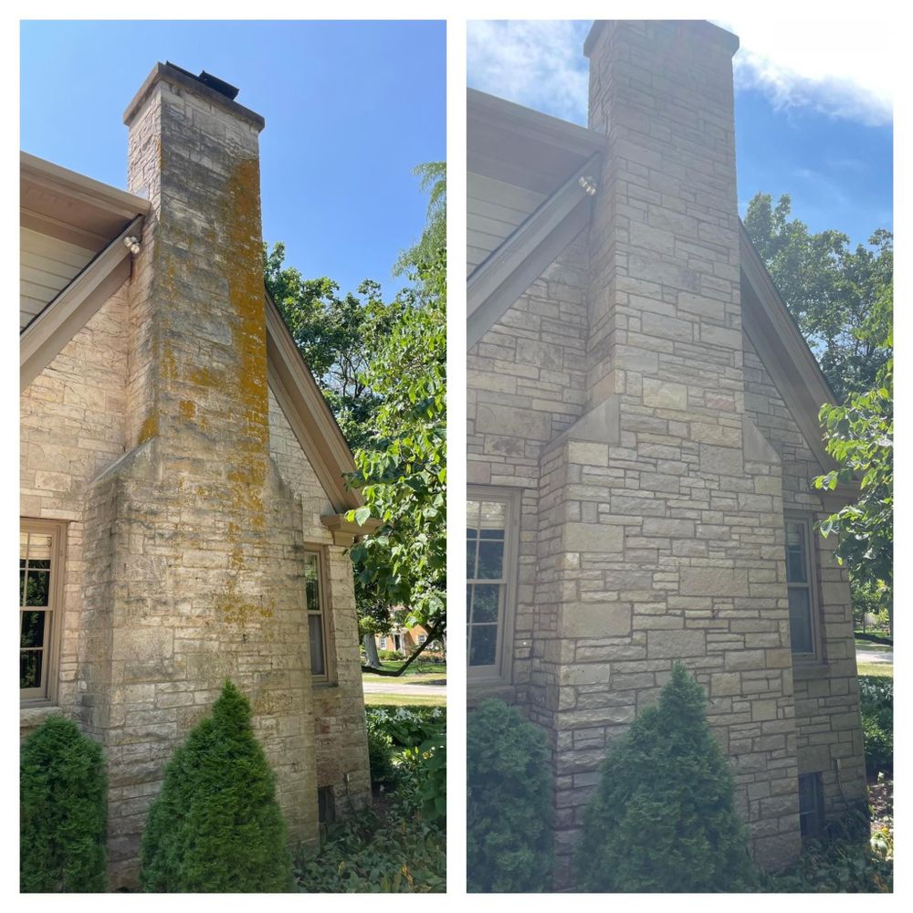 Home Softwash for J&J Power Washing and Gutter Cleaning in Sycamore, IL