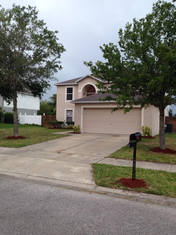 Mulch Installation for King Kutz Landscaping in Apopka, FL