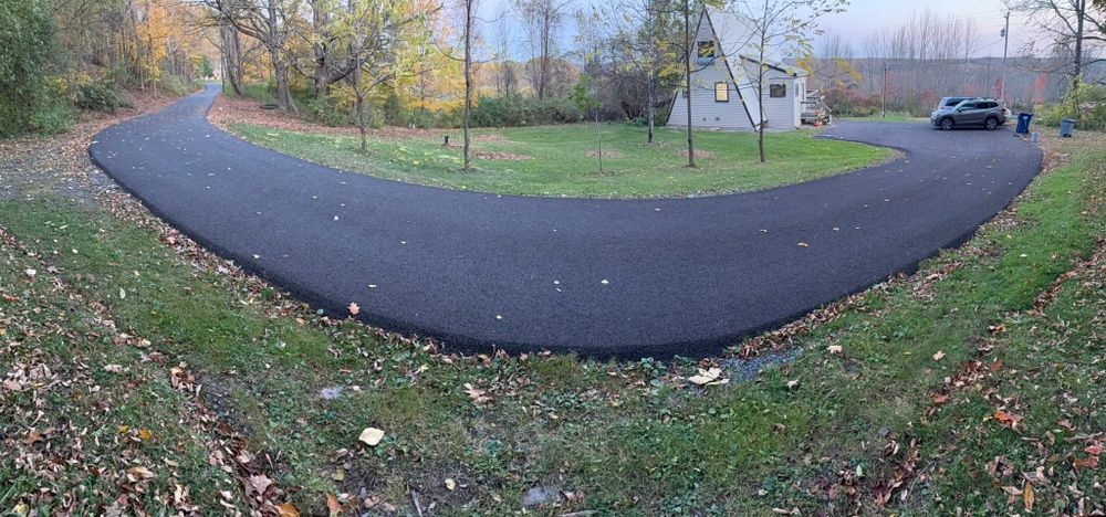 Asphalt for Dibbles Asphalt Maintenance in Westernville, NY