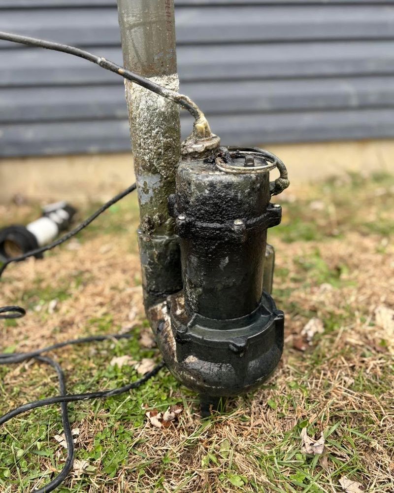 Water Heater & Tankless Water Heater Installation - Repair for Dutton Plumbing, Inc. in Indianapolis, IN