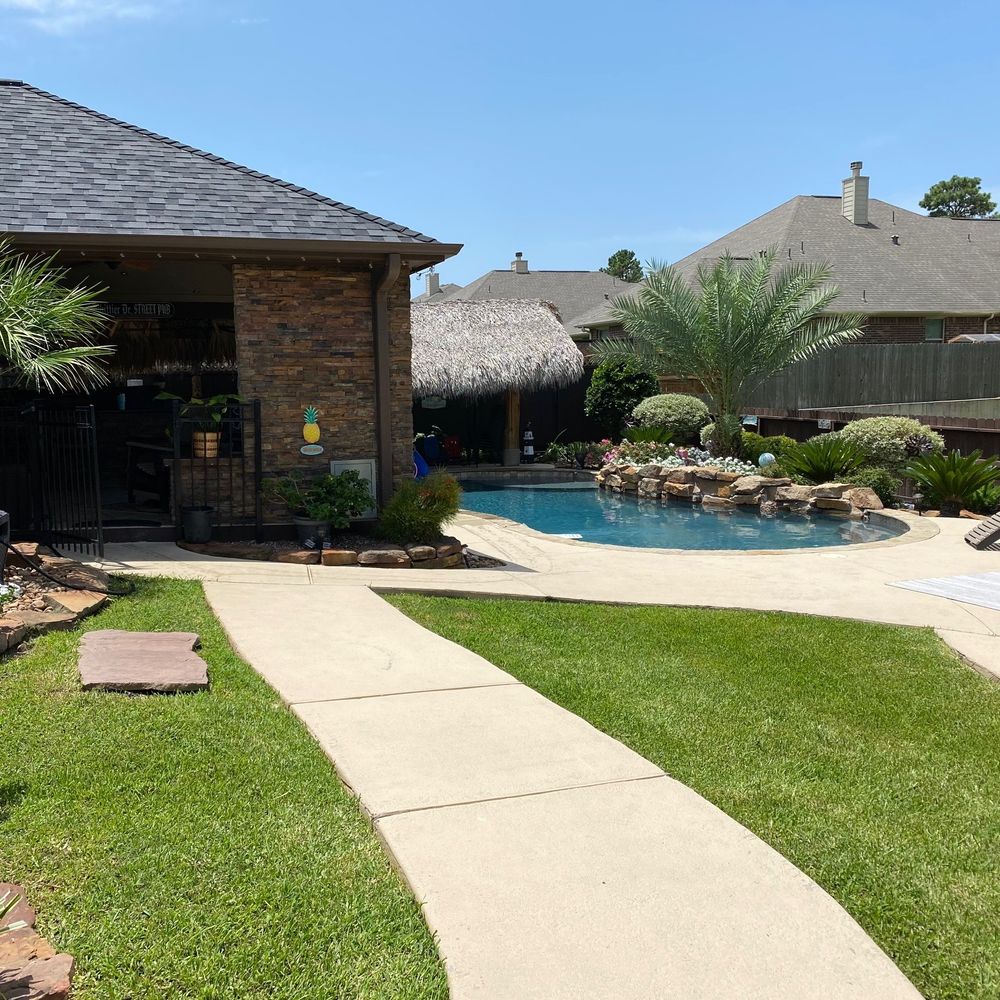 All Photos for Montgomery Custom Pools in Huntsville, TX
