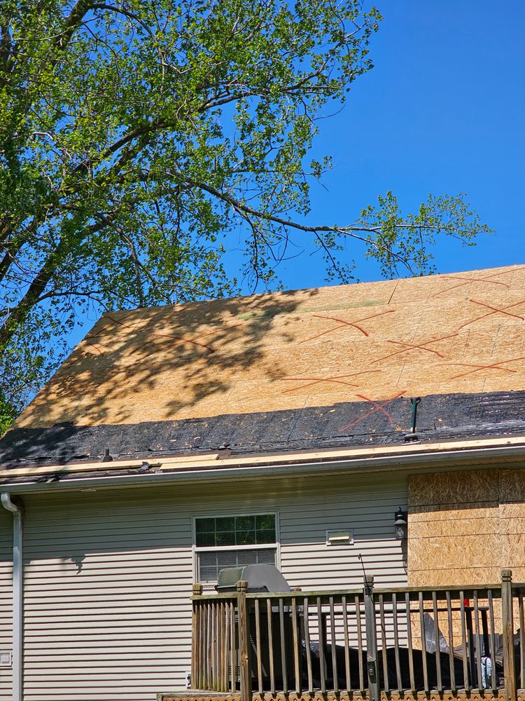 All Photos for Walkers Quality Roofing  in Midland, MI