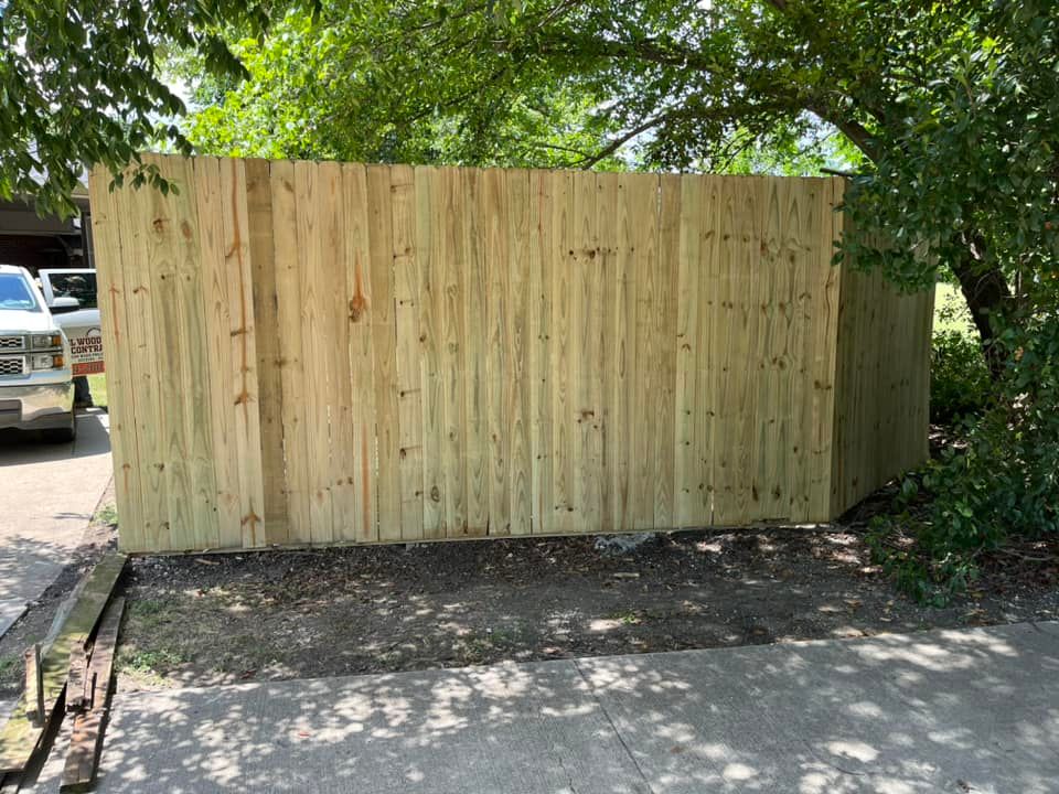 Fences for JSL Woodworks and Contracting in Midlothian, TX