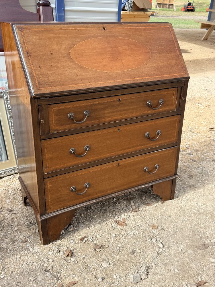 Our Picnic Tables service offers durable and stylish outdoor seating options for homeowners who are looking to enhance their backyard or patio spaces. for King Services in Seguin, TX