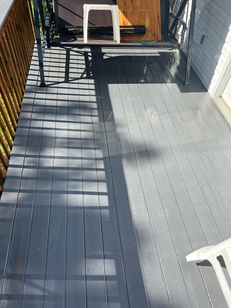 Deck cleaning for JB Applewhite's Pressure Washing in Anderson, SC