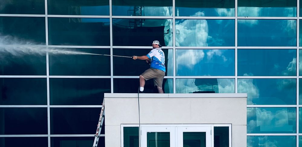 Commercial Window Cleaning for See2it Clean in St Louis, MO