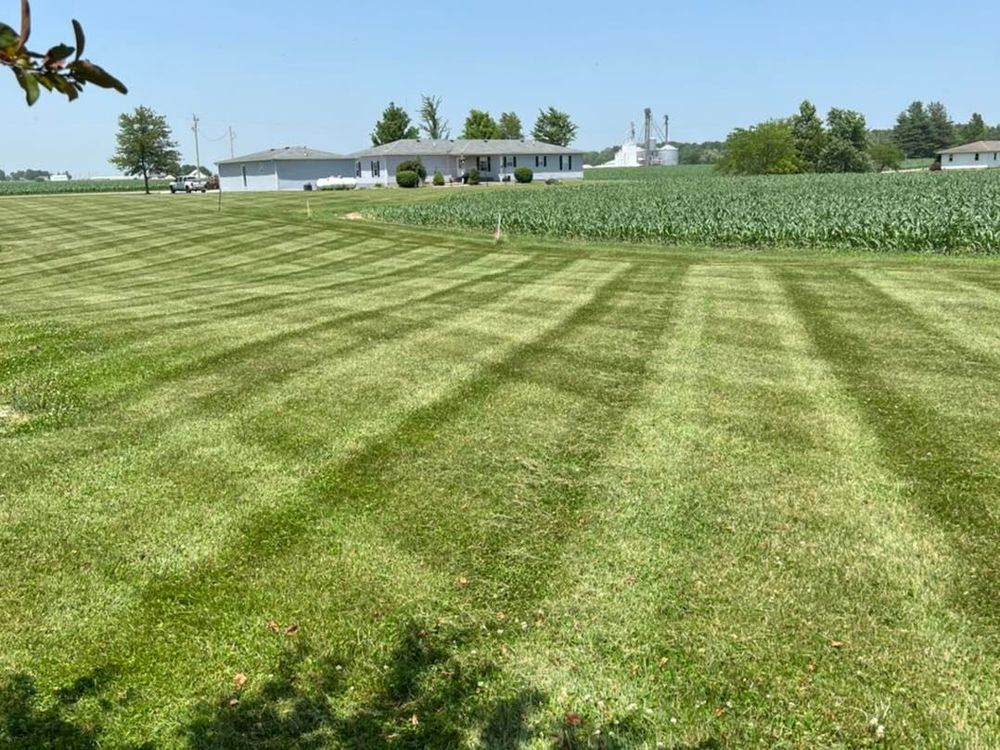 Lawn Care for Davidson Lawn Care LLC in Greensburg, IN