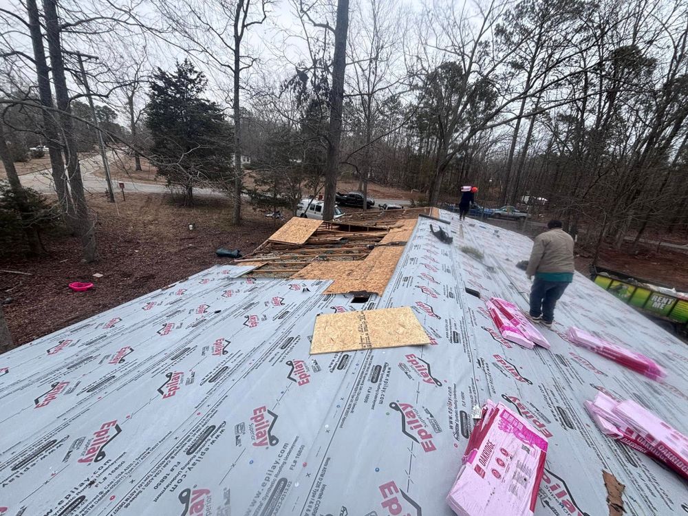 Roofing for Hometown Roofing in Greenwood, SC